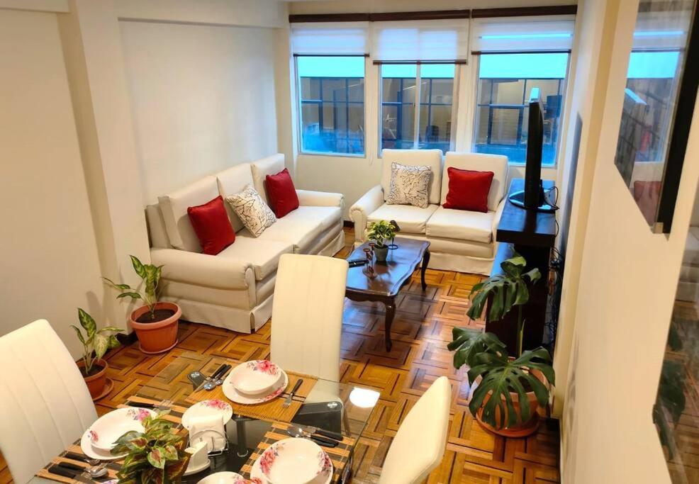 Comodo, Amplio Y Centrico Apartamento En Sopocachi La Paz Luaran gambar